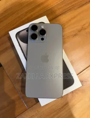 New Apple iPhone 15 Pro Max 256 GB White