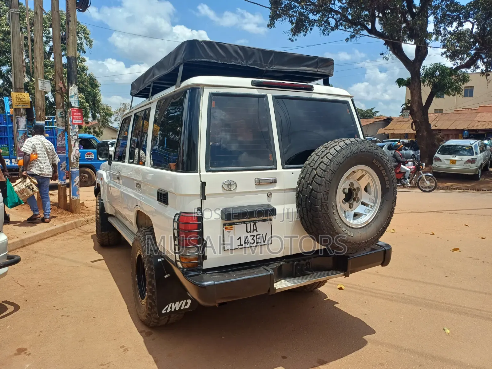 Toyota Land Cruiser Prado 2015 White