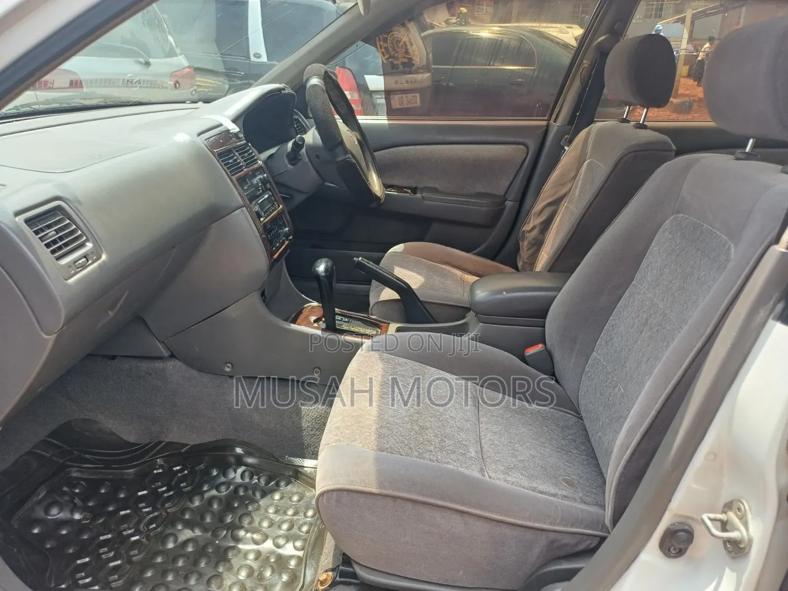 Toyota Premio 2002 Silver