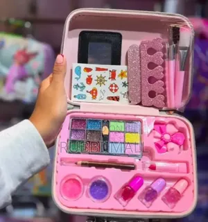 Character Kids Make Up Bag