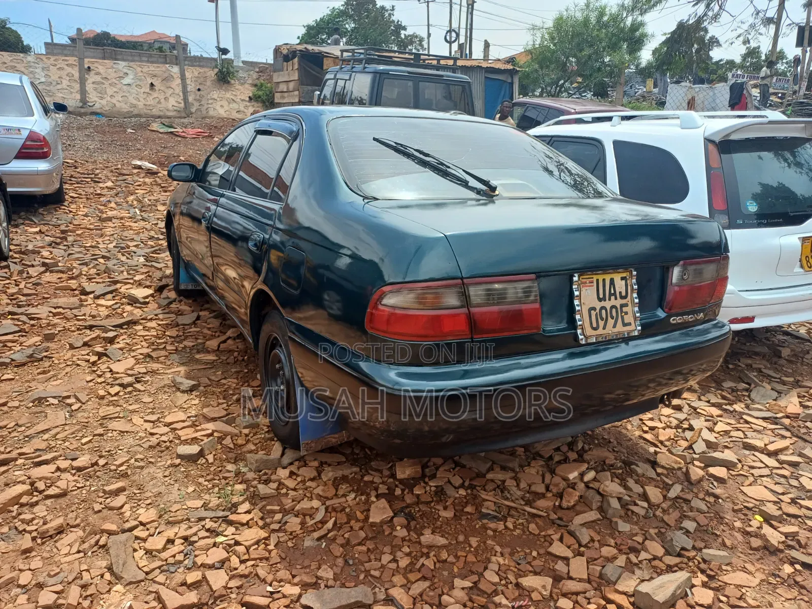 Toyota Corona 1997 Green