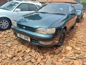 Toyota Corona 1997 Green