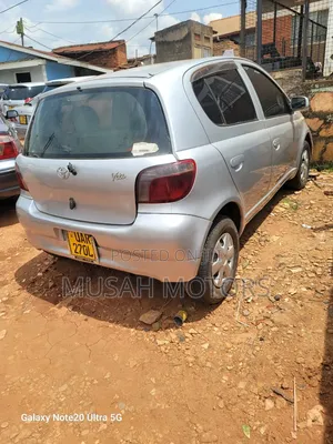 Toyota Vitz 1.3 AWD 3dr 2000 Silver