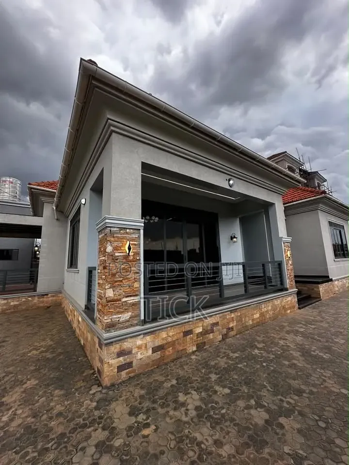 4bdrm House in Kira, Nakawa for sale