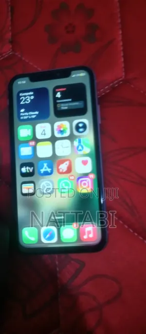 Apple iPhone 11 64 GB Purple