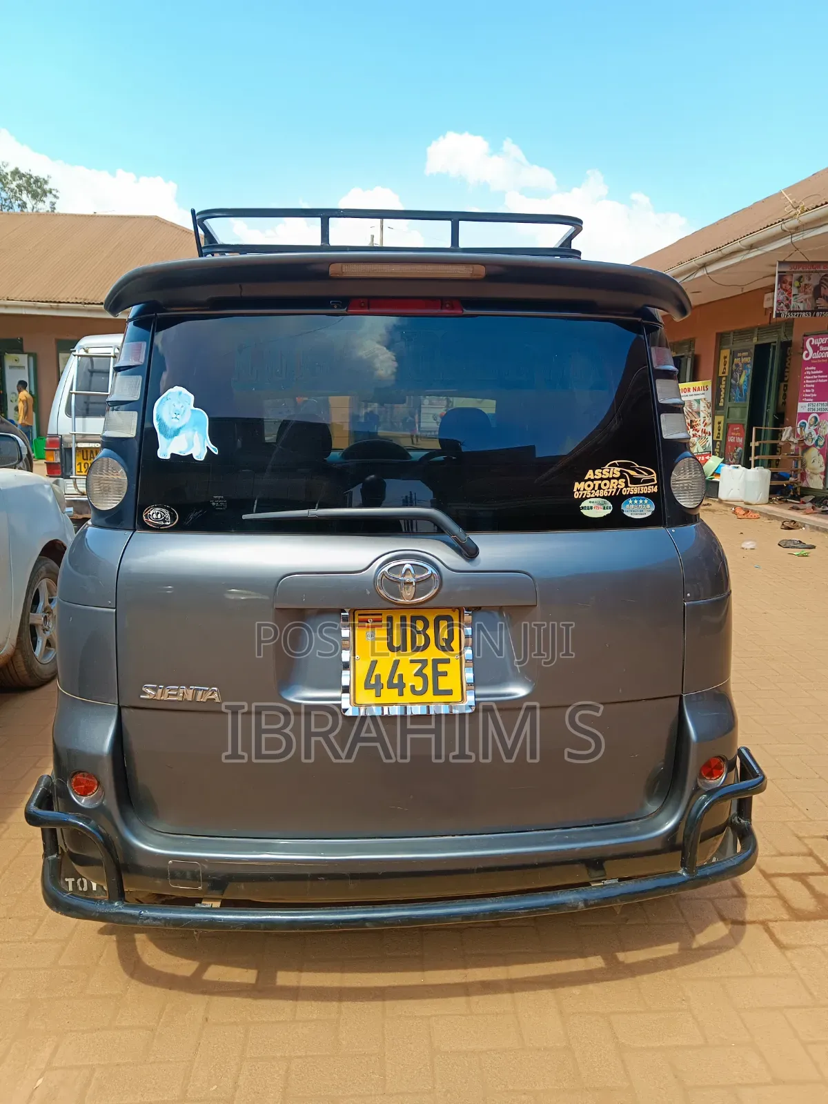 Toyota Sienta 2007 Gray