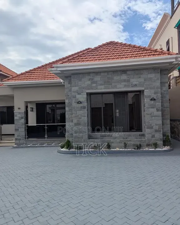 4bdrm House in Kira, Nakawa for sale
