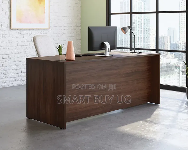 Office Desk/Large Work Table/Executive Desk/Computer Station