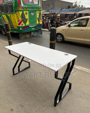 Office Desk/Strong Metal Frame/Wooden Top/Study Table