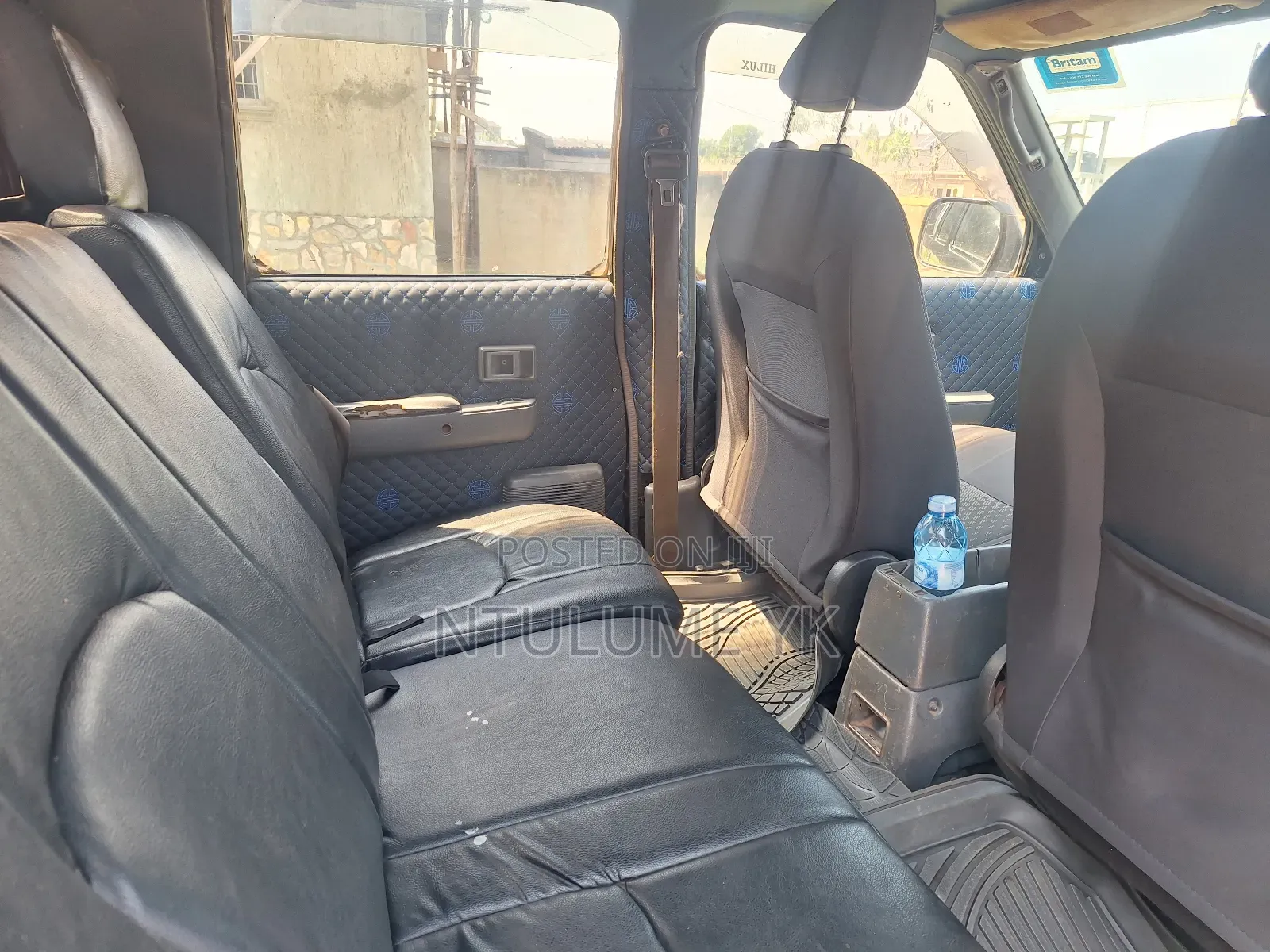Toyota Hilux 1997 Black