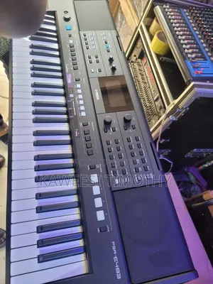 Yamaha PSR E483 Keyboard