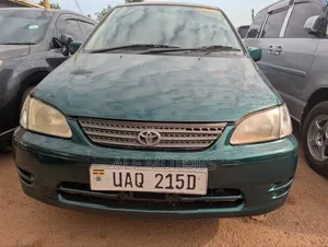 Toyota Corolla Spacio 1999 Green