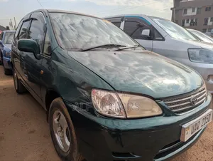 Toyota Corolla Spacio 1999 Green