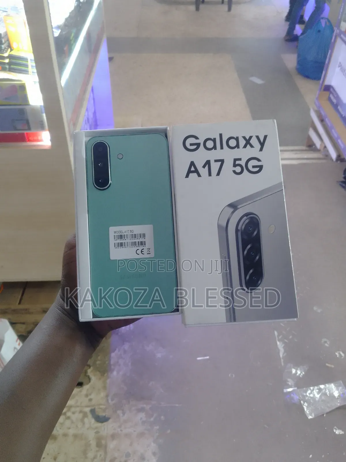 New Samsung Galaxy A17 5G 256 GB Green
