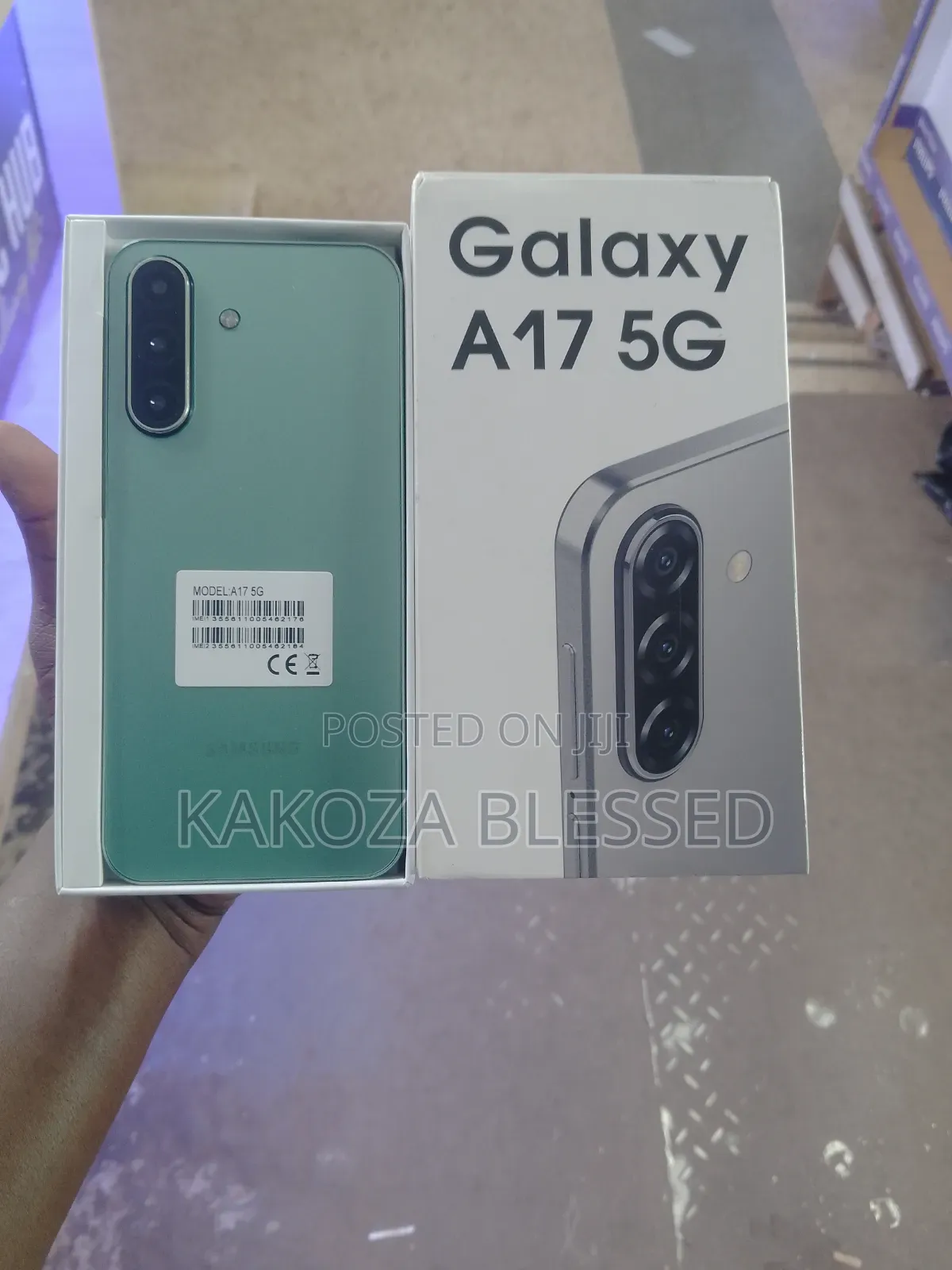 New Samsung Galaxy A17 5G 256 GB Green