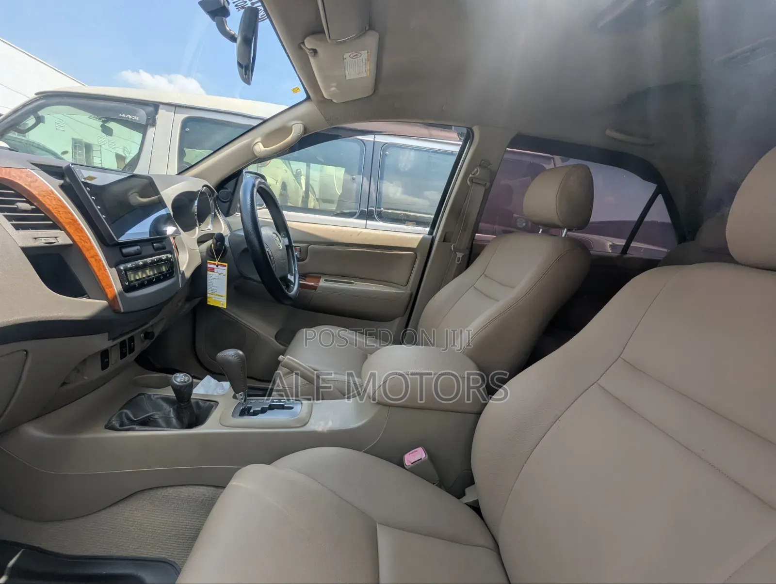 Toyota Fortuner 2012 Silver