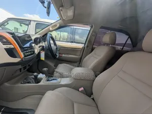 Toyota Fortuner 2012 Silver