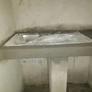 1bdrm House in Atuhaire Moreen, Nakawa for sale