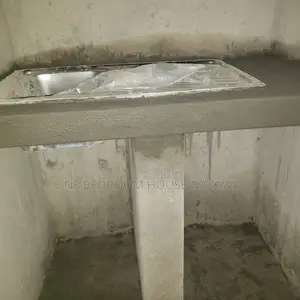 1bdrm House in Atuhaire Moreen, Nakawa for sale