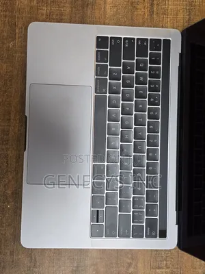 Laptop Apple MacBook Pro 2019 8GB Intel Core i5 SSD 256GB