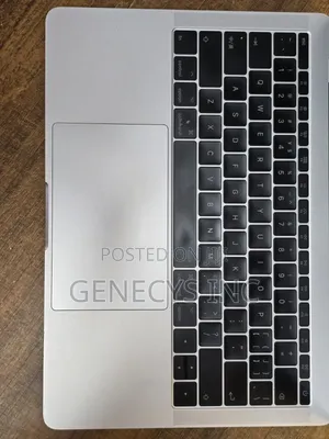 Laptop Apple MacBook Pro 2017 8GB Intel Core i5 SSD 256GB