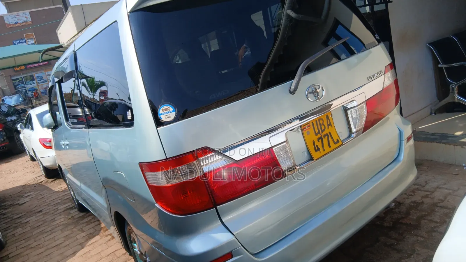Toyota Alphard 3.0 Petrol FWD 2005