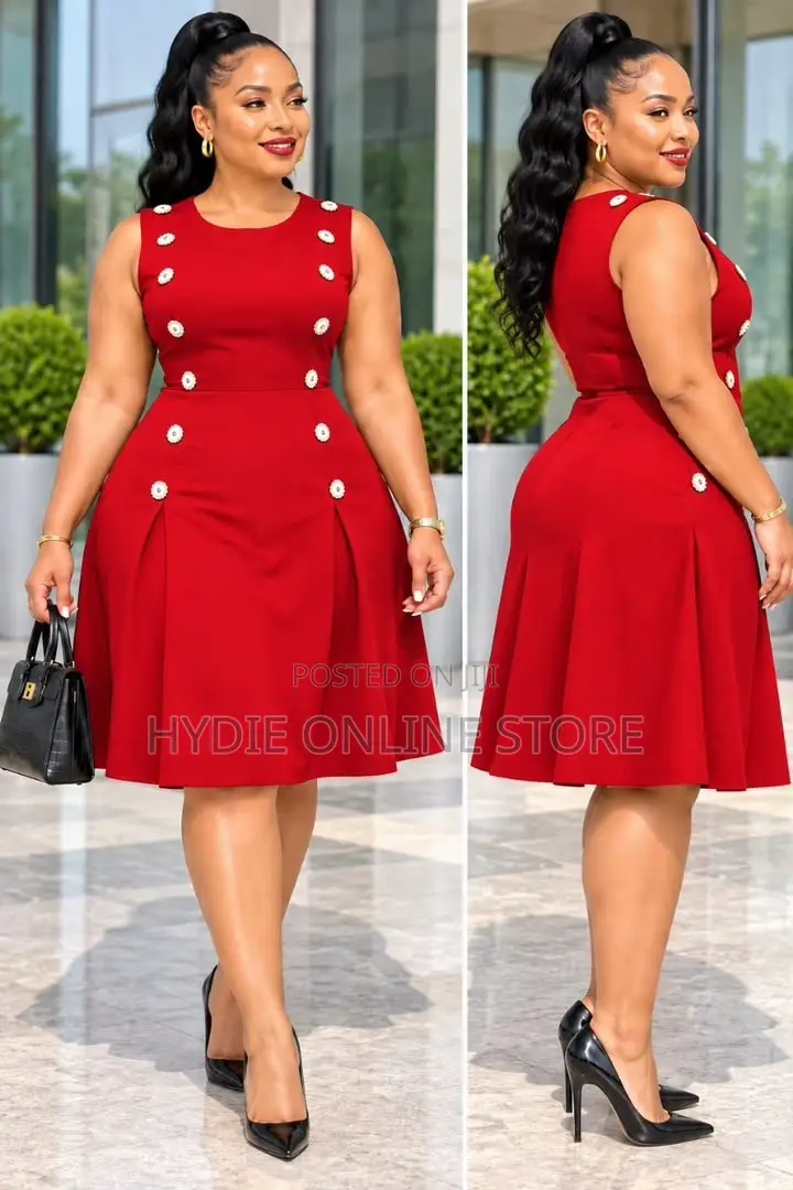Short Round Dress (Golden Button)