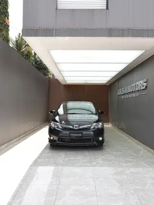 Toyota Corolla Fielder 2013 Black