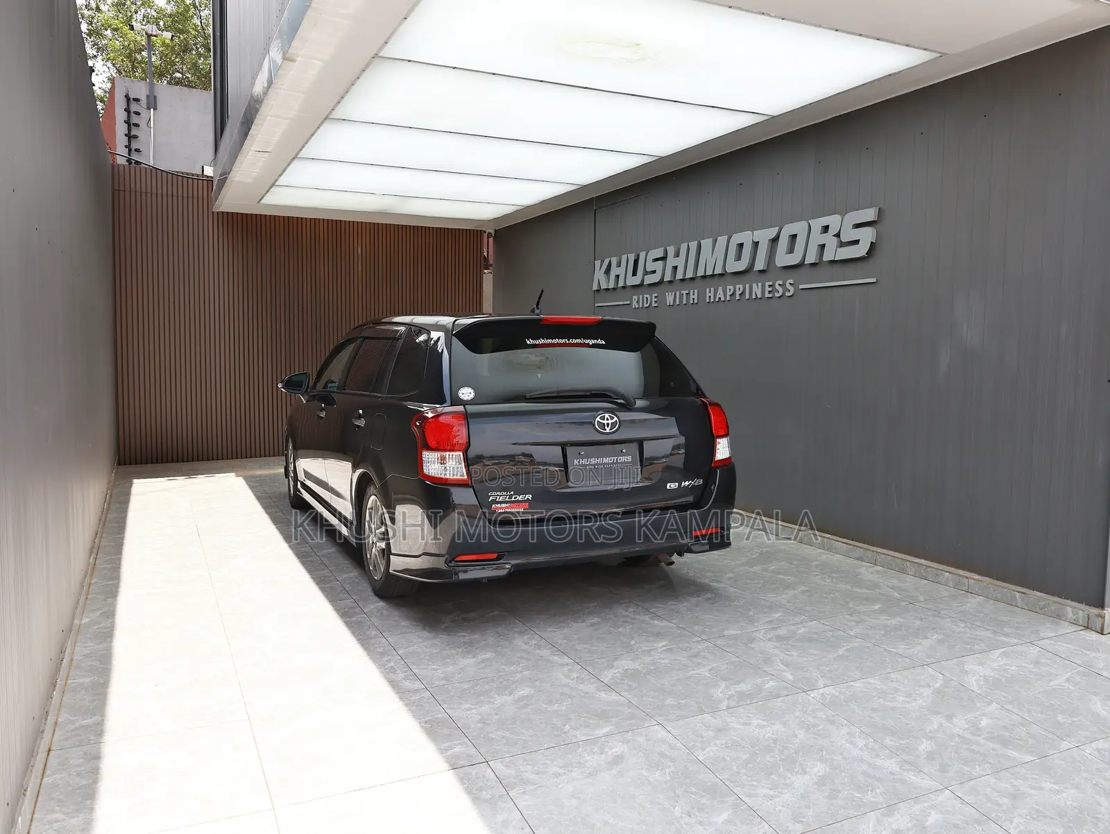 Toyota Corolla Fielder 2013 Black