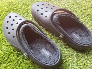 Unisex Lined Crocs