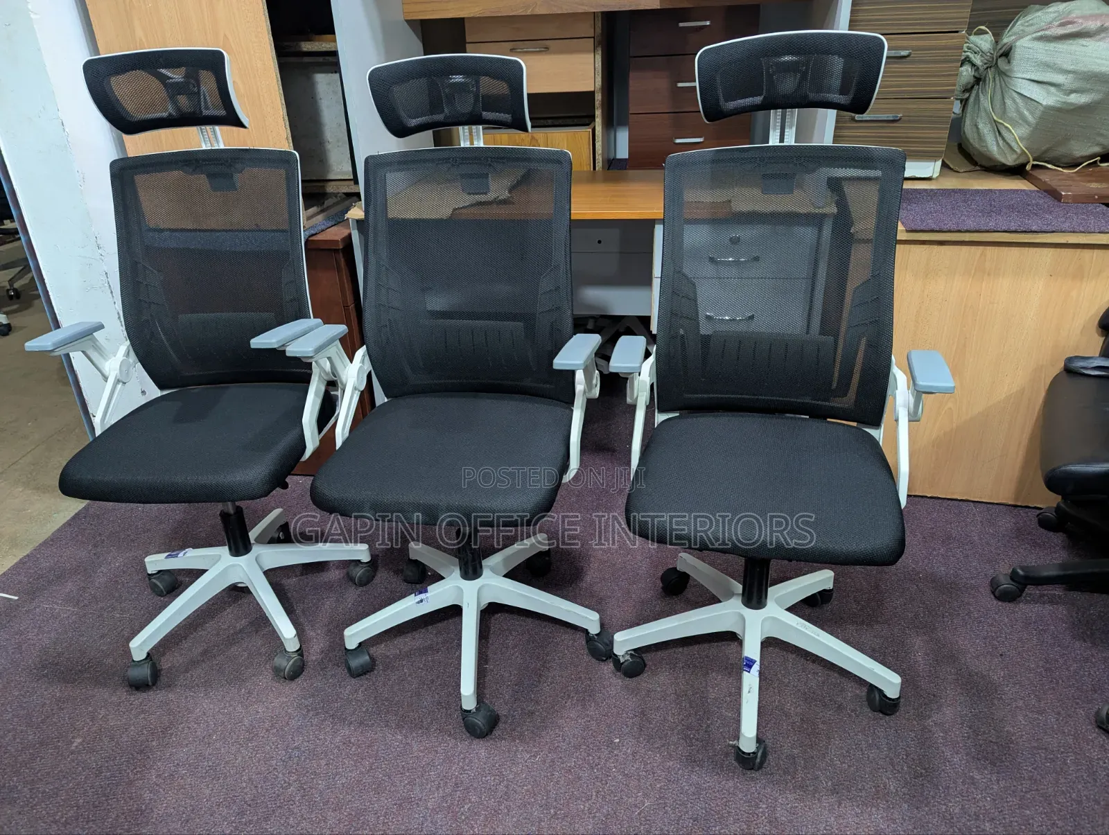 Mesh Back Headrest Office Chairs, Price for Each Piece