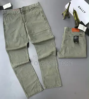 Premium Khaki Pants – Stylish, Comfortable & Versatile