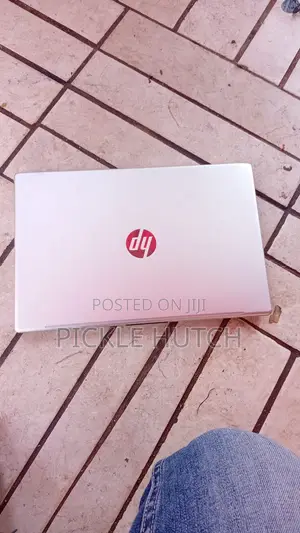 Laptop HP 15s 16GB Intel Core i7 SSD 1T