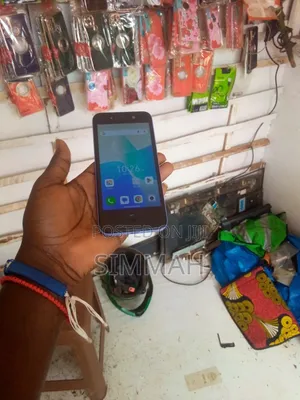 Itel A20 16 GB Blue
