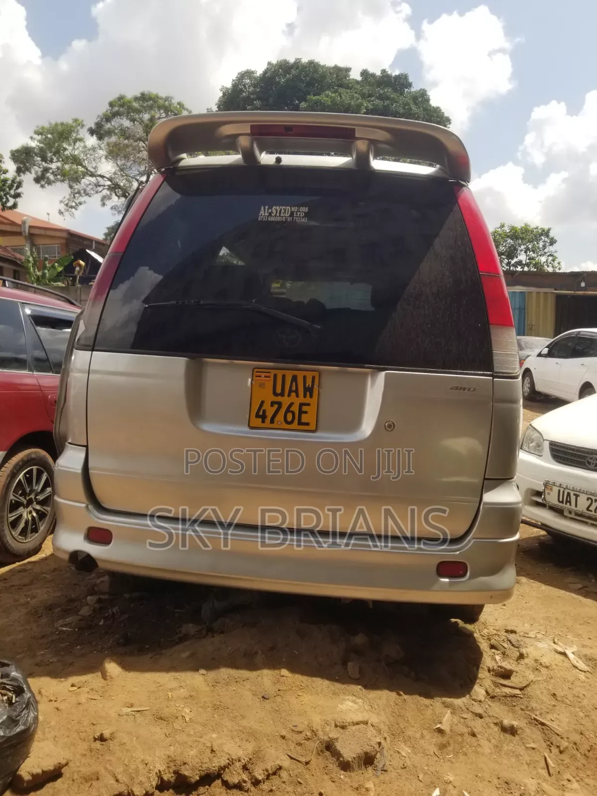 Toyota Noah 2.0 AWD (8 Seater) 2001 Silver