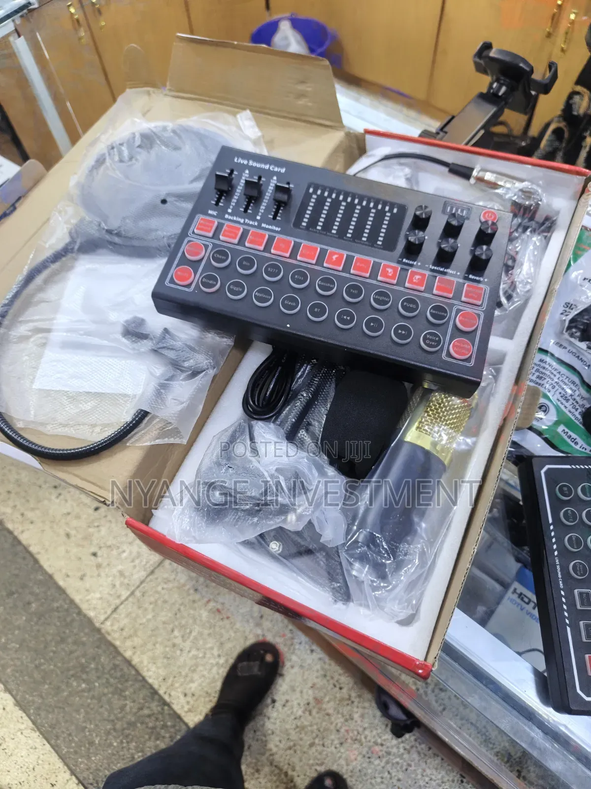 M9 Audio Interface Bluetooth Sound Card Voice Mixer,