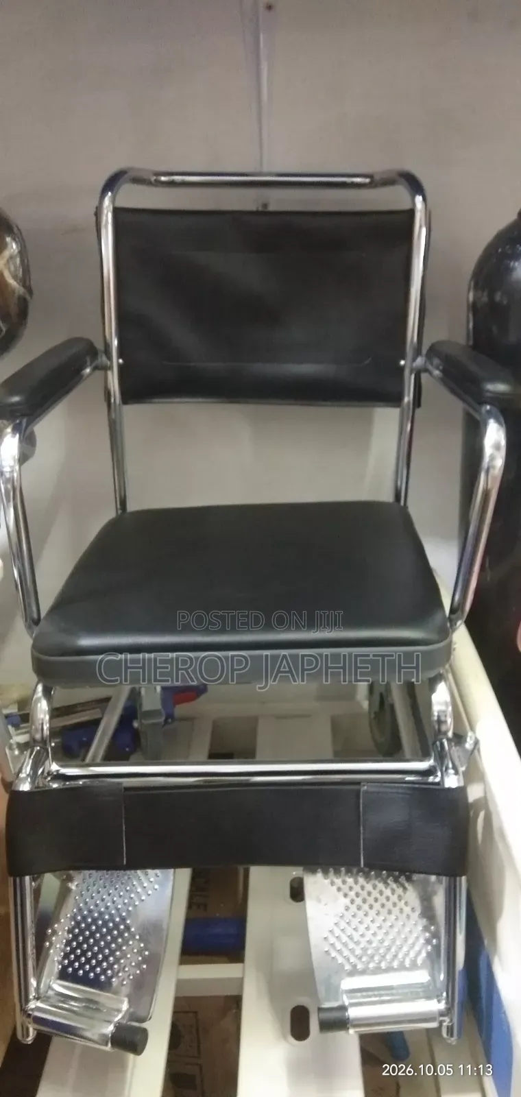 Wheelchair  With Potty