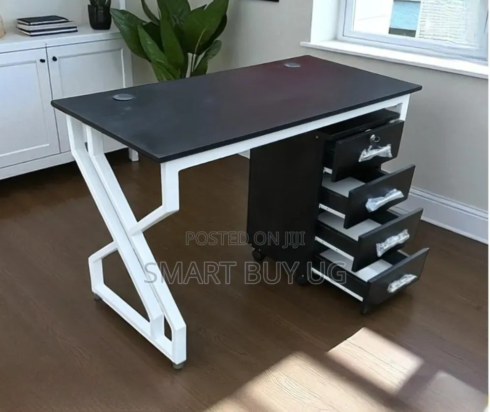 Office Desk/Office Table With Drawers