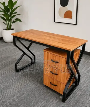 Office Desk With Drawers/Modern Work Table