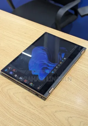 New Laptop Lenovo IdeaPad Flex 14 8GB Intel Core i5 SSD 256GB