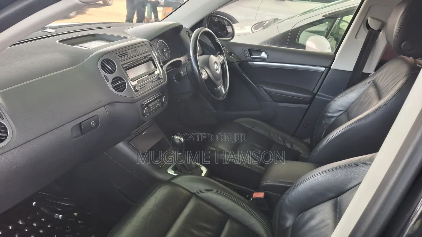 Volkswagen Tiguan S with Sunroof 2013 Black
