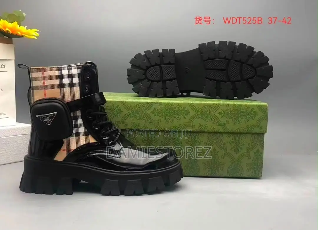Boot Kasawo