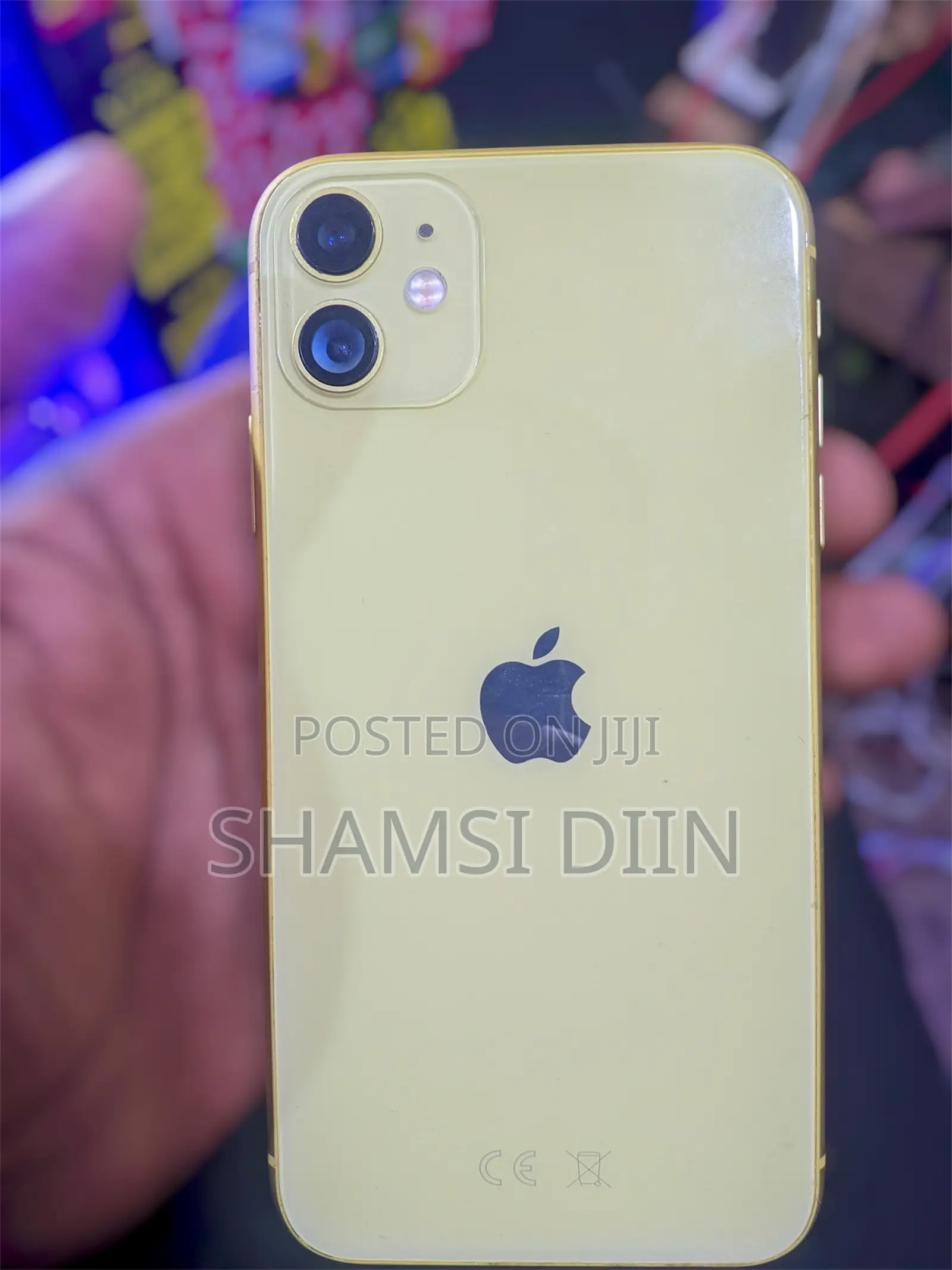 Apple iPhone 11 64 GB Yellow