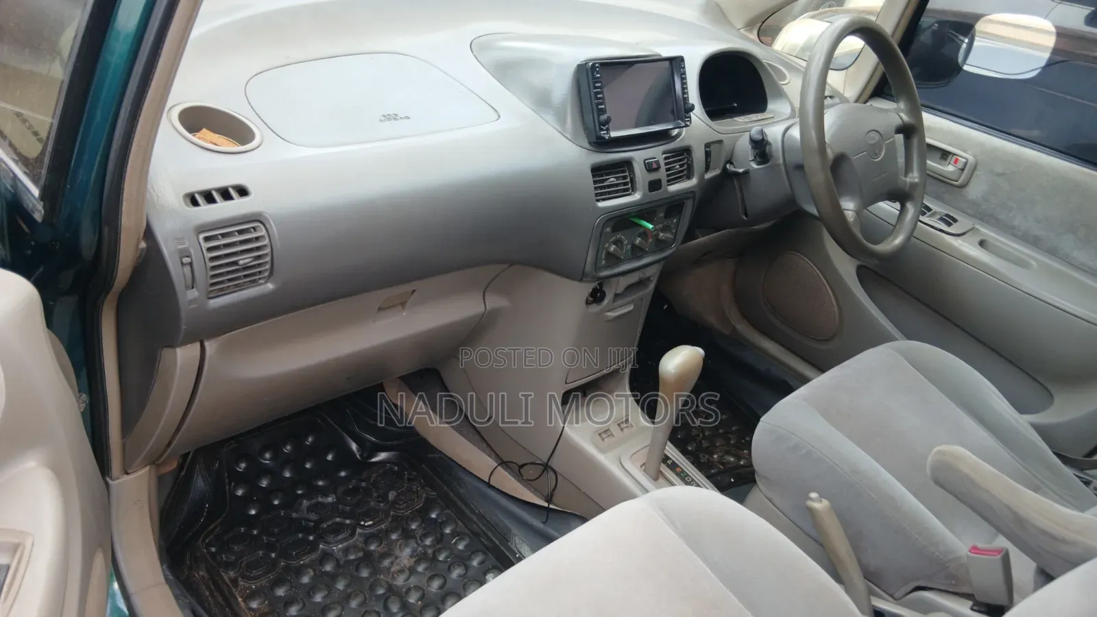 Toyota Corolla Spacio 2002 Green