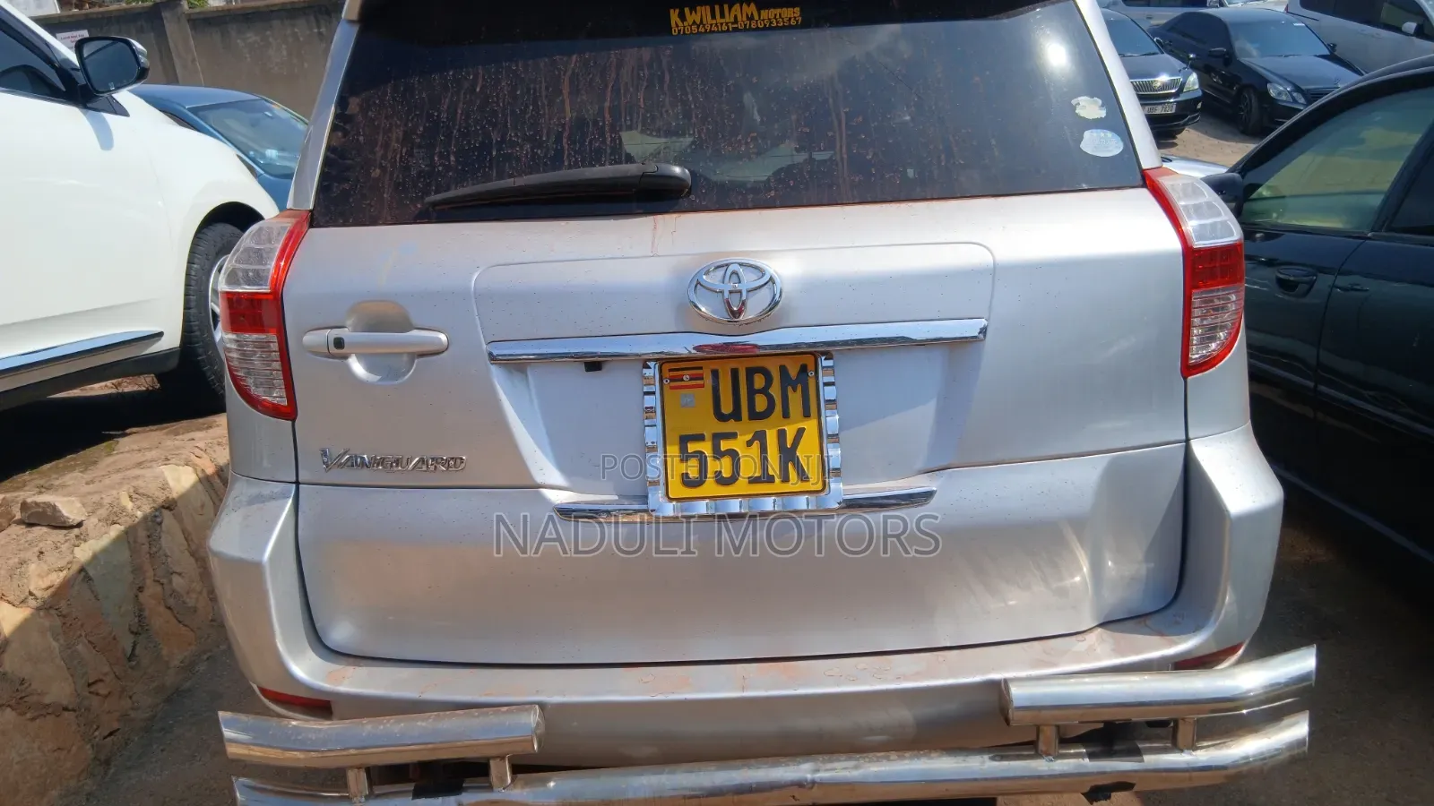 Toyota Vanguard 2010 Silver