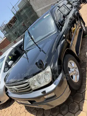 Toyota Land Cruiser Cygnus 4.7 2007 Black