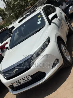 Toyota Harrier 2.0 2016 White