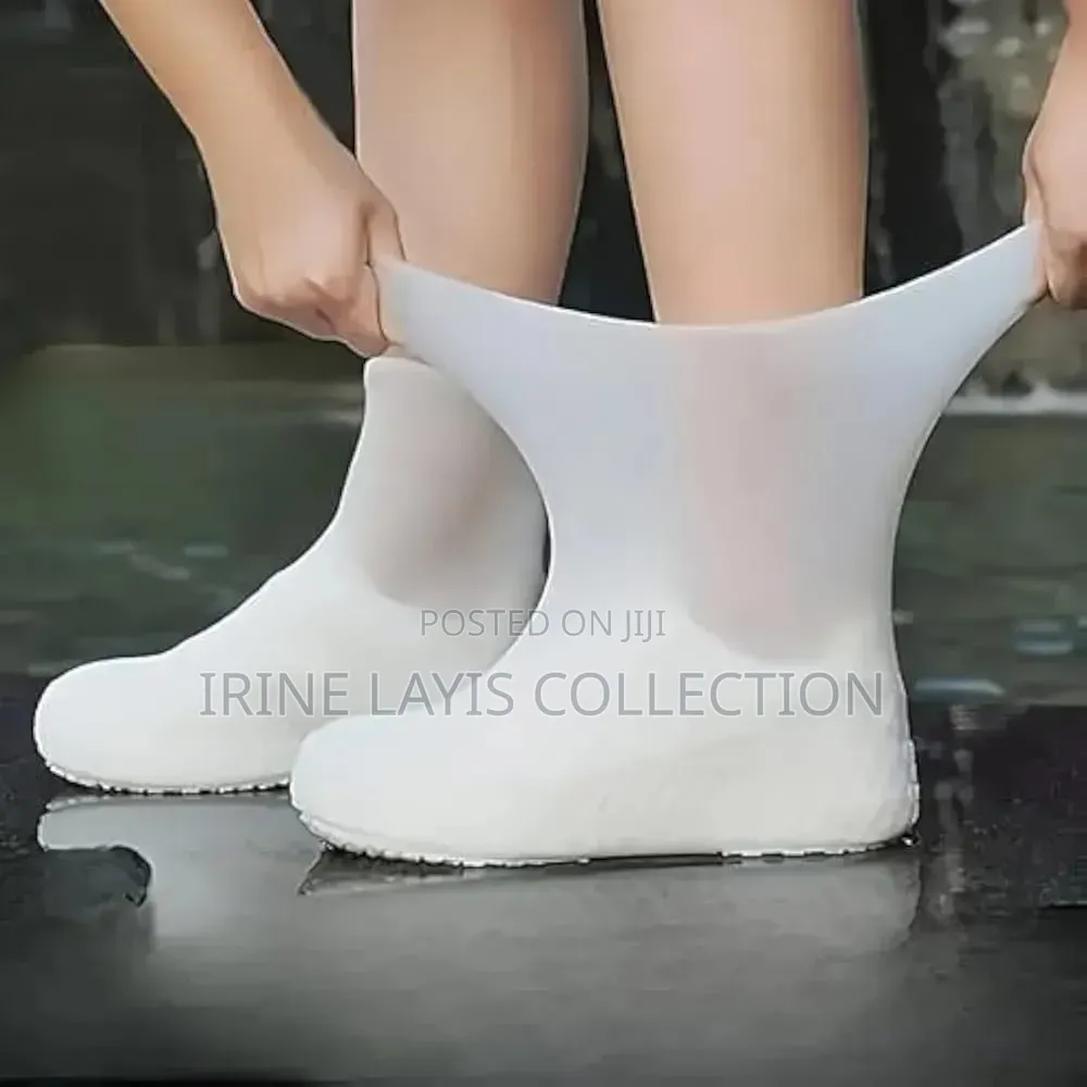Stretchy Waterproof Silicone Shoe Covers.