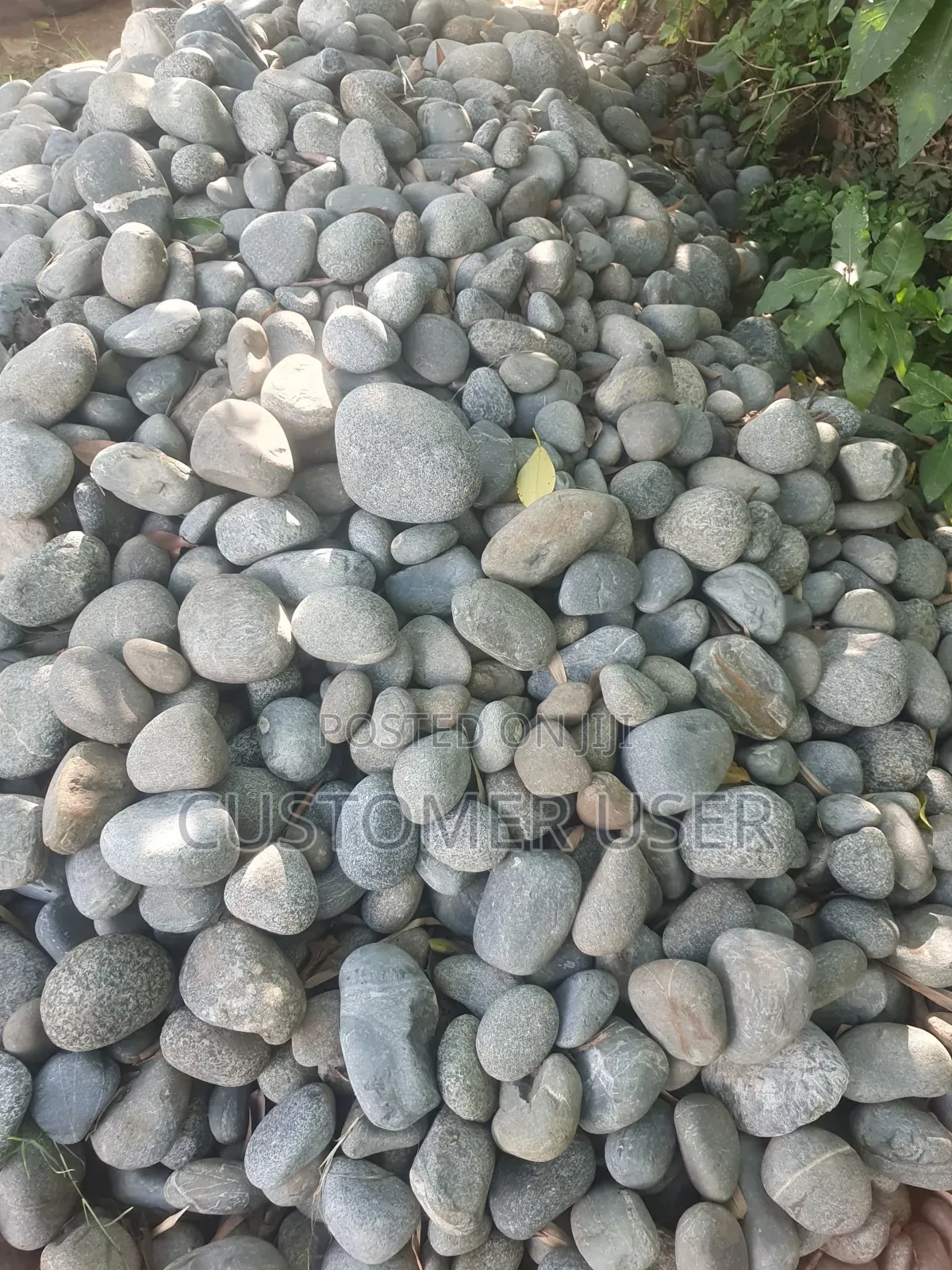 Fountain Stones / Pebble Stones