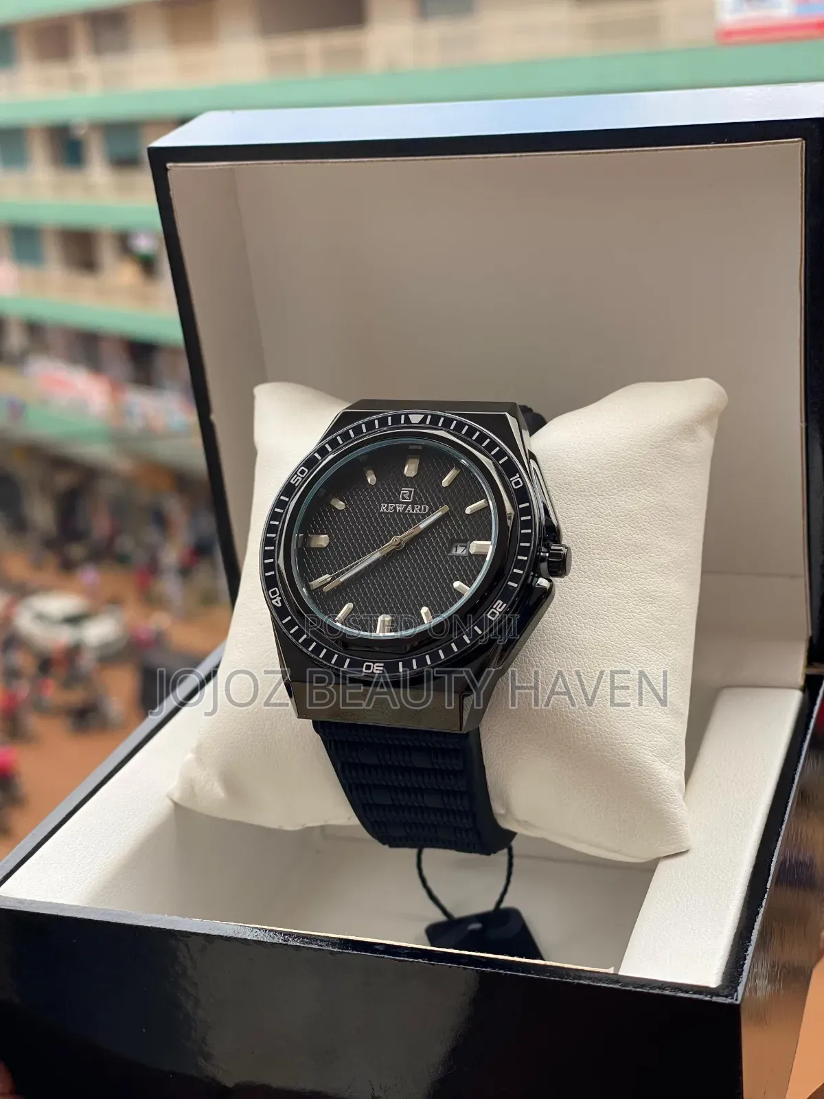 REWARD Men's Quartz Wristwatch (Model RD634162M